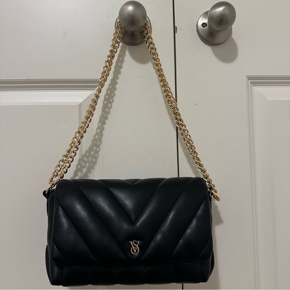 Victoria secret Black Quilted Chain Shoulder Bag - Picture 13 of 14